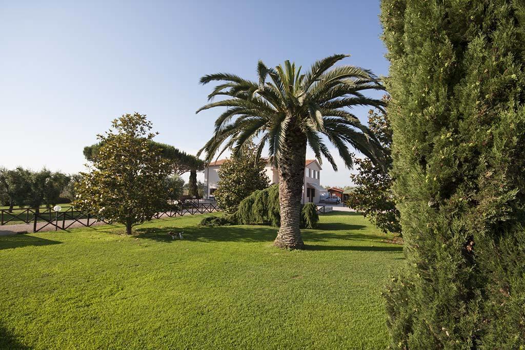 Agrimare I Pavoni Montalto di Castro Exterior foto