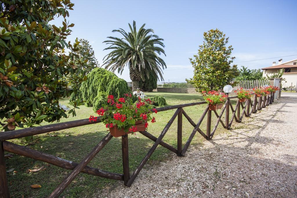 Agrimare I Pavoni Montalto di Castro Exterior foto
